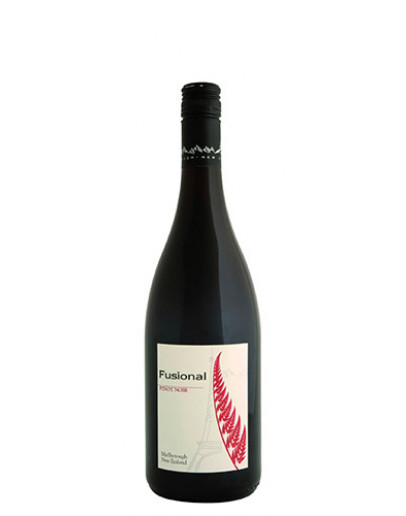 6 Fusional Pinot Noir Marlborough 2017